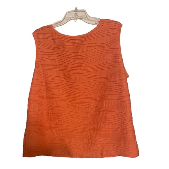 TanJay Top - Picture 1 of 5